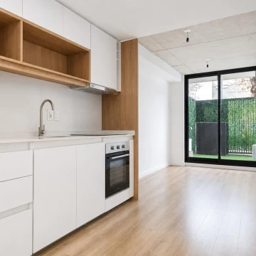 Pocitos 1 dormitorio con patio venta