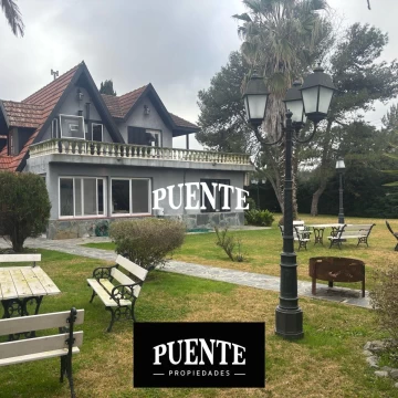 Casa en Venta en Los Rosales - Canning