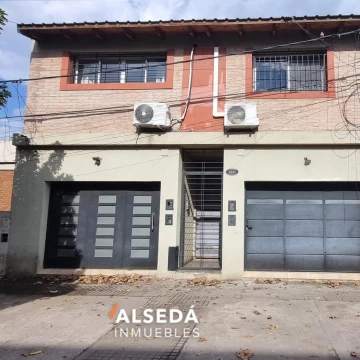 Duplex 2 dorm c/cochera - Zona Sur