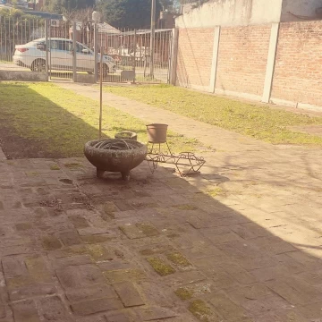 VENTA Casa con GRAN terreno en Longchamps