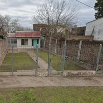 VENTA Casa con GRAN terreno en Longchamps
