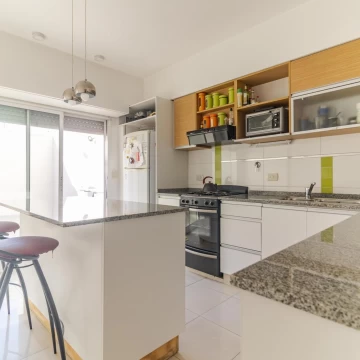 OPORTUNIDAD - VENTA DE PH 4 AMB CON COCHERA EN VILLA DEVOTO - CONSTRUCTORA PEA