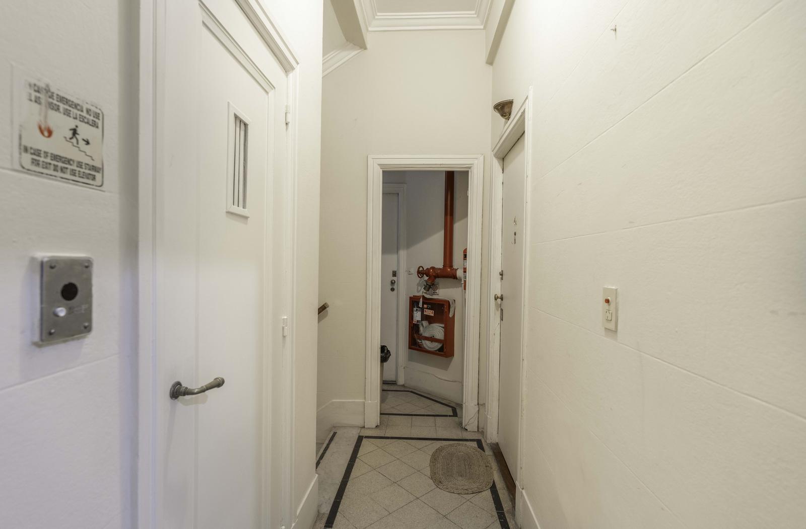 image 32