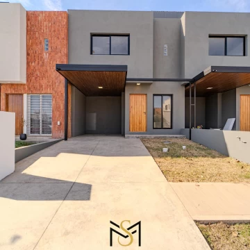 Dúplex en Venta | Prados de Manantiales
