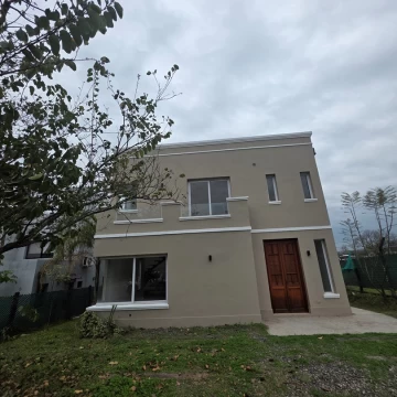 Casa Venta en Avenida Solano Vera 3500