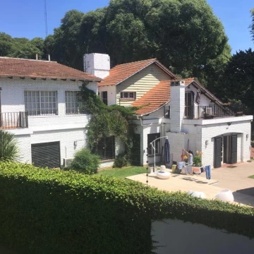 Casa en Acassuso