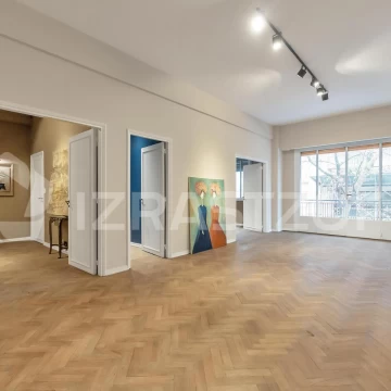 Departamento en  venta en Retiro. Racionalista, 2 dormitorios en suite