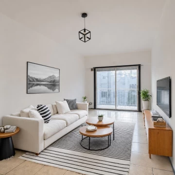 Departamento · En Venta · Luminoso · 4 Ambientes · A refaccionar · Monte Castro