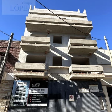 Venta Departamento en Saavedra 1 ambiente con balcón, muy luminoso - En construcción