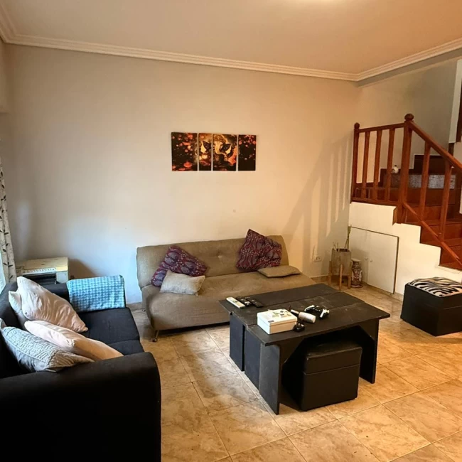 VENTA PH DUPLEX 3 AMBIENTES CON PATIO Y COCHERA EN CIUDADELA