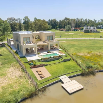 Casa a la laguna en Alquiler