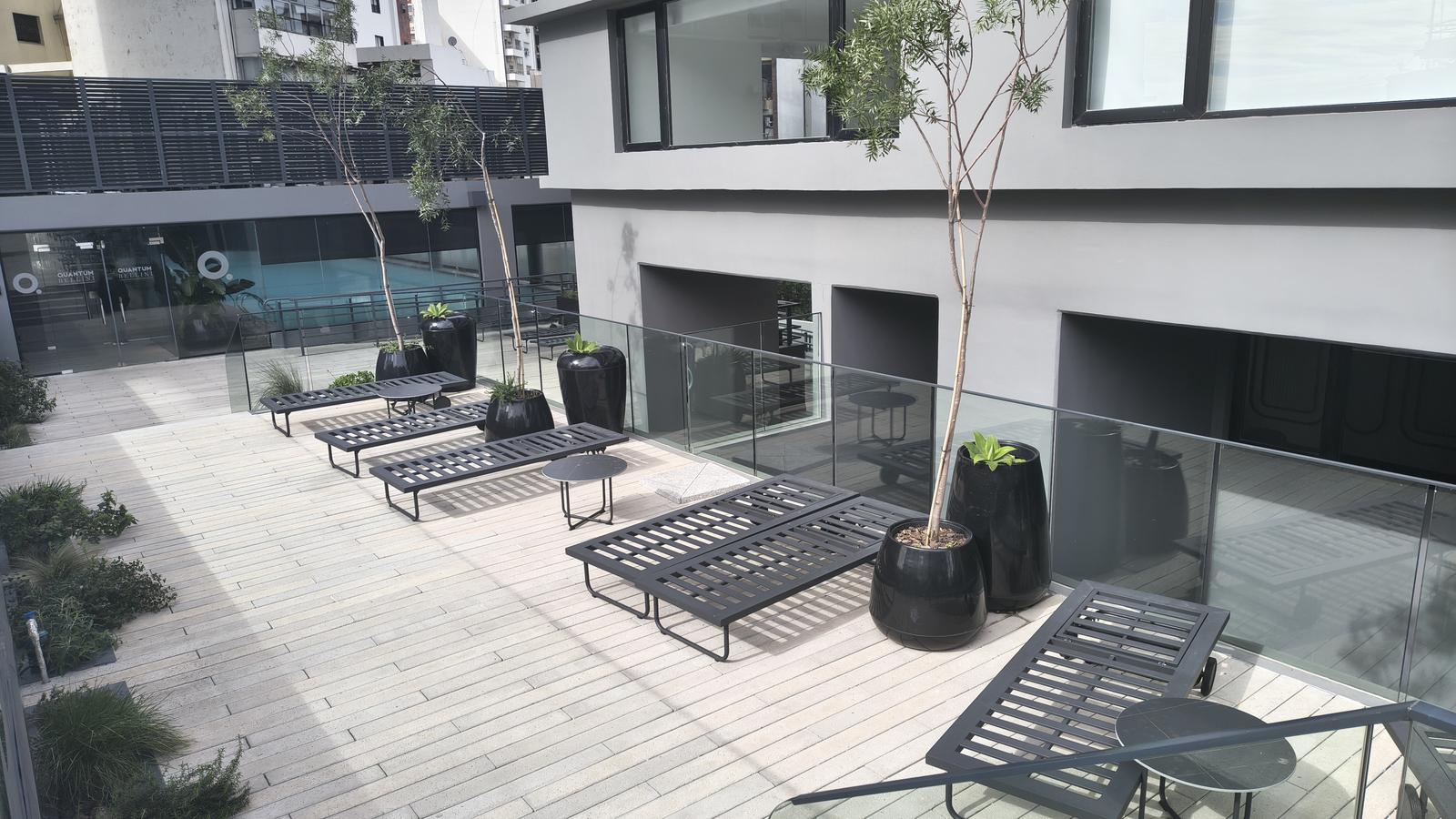 SOLARIUM PILETA EXTERNA
