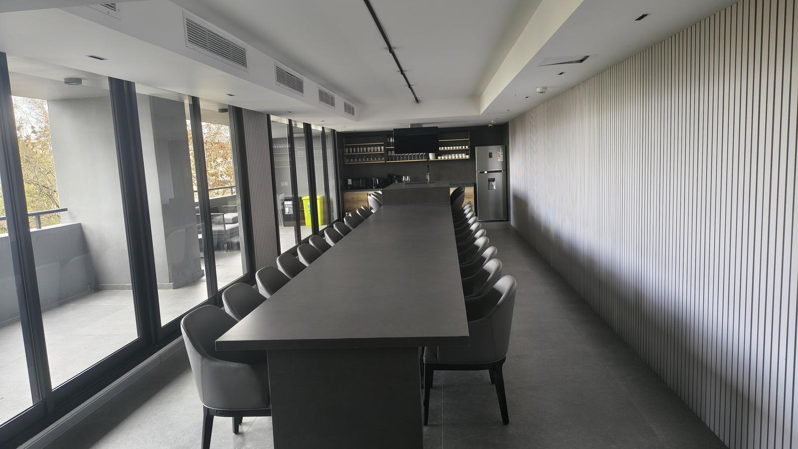 COCINA GOUMET 2 Y SALON