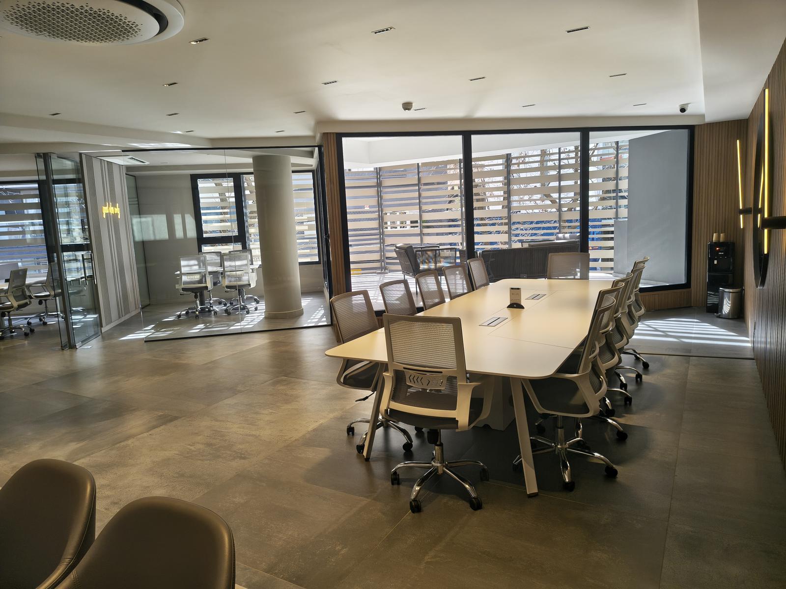 COWORKING Y SALA DE REUNIONES