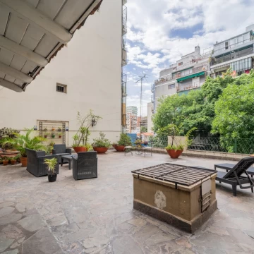 VENTA DE PH 3 AMBIENTES CON AMPLIA TERRAZA PROPIA EN VILLA URQUIZA