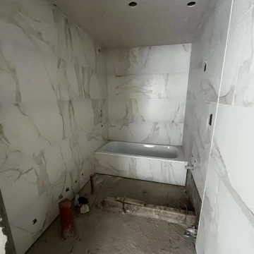 1786388172.jpg