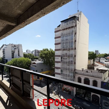 1 1/2 AMBIENTES | Av. San Juan al 3900