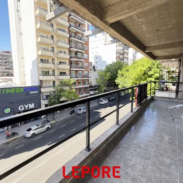 1 AMBIENTE | Av. San Juan al 3900