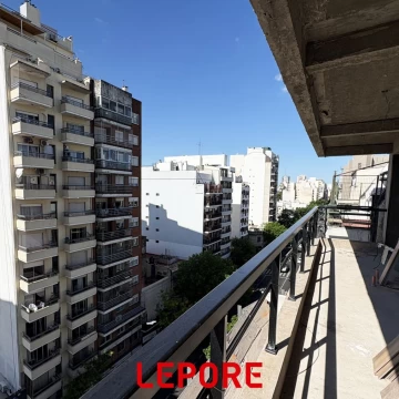 1 AMBIENTE | Av. San Juan al 3900