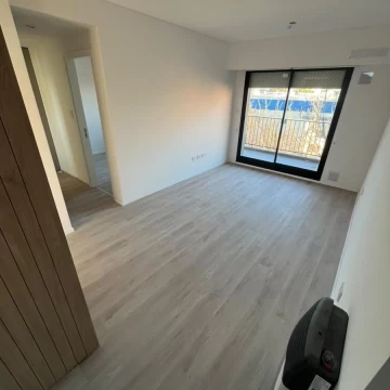 Departamento en Crespo y Montevideo