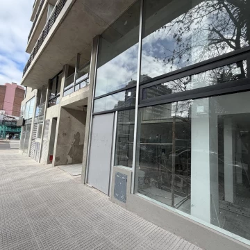 Local en Saavedra