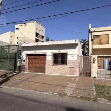 Casa - Villa Ballester - Venta - Tres Ambientes - lote 7.50 mt x 25.48 mts.