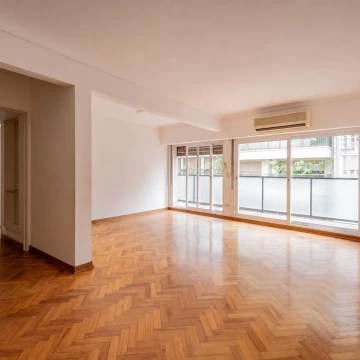 Departamento en Venta- Alquiler Recoleta, 4 amb con cochera, dependencia y baulera