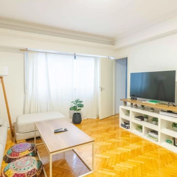 Venta 3 ambientes en Barrio Norte. Excelente ubicación. Edificio de muy buena categoría