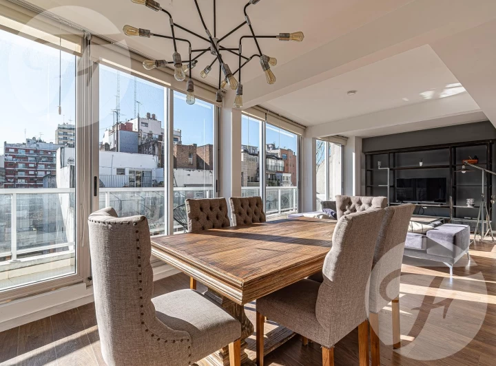 Dúplex en Recoleta | 134 m², 2 Suites, Cochera, Amplios Balcones y Amenities