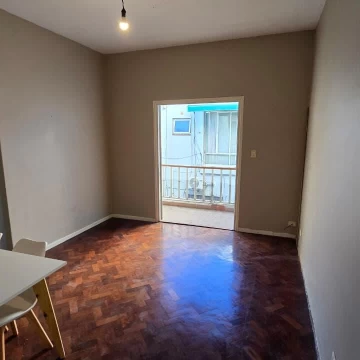 VENTA DEPTO. 3 AMBIENTES CON BALCON VILLA DEL PARQUE