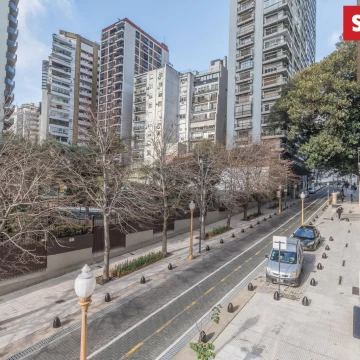 Alquiler Departamento 5 ambientes con dependencia y cochera en Retiro