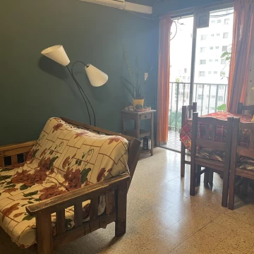 Departamento venta 3 ambientes  Parque Patricios balcon piso alto