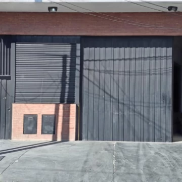 Galpón en Venta + Dúplex + 2 Deptos - Lanús Oeste