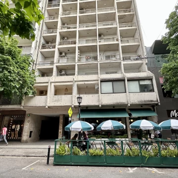 Cordoba 1623 - Departamento De 2 Dormitorios Con Patio En Alquiler - Centro, Rosario