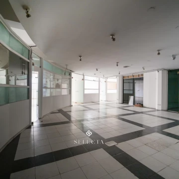 Oficina en Venta - Pleno Centro a metros de Plaza San Martín | San Martin 28