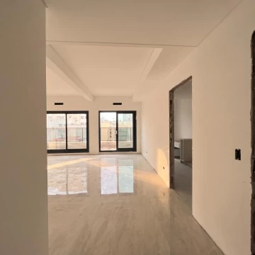 Departamento 3 ambientes con balcón corrido en Belgrano
