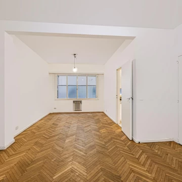 Venta 3 ambientes en Belgrano con dependencia