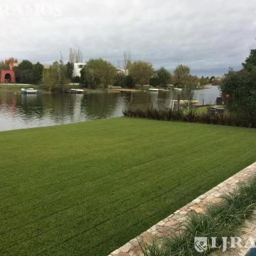 Casa a la laguna con 5 dormitorios en venta en Santa Barbara