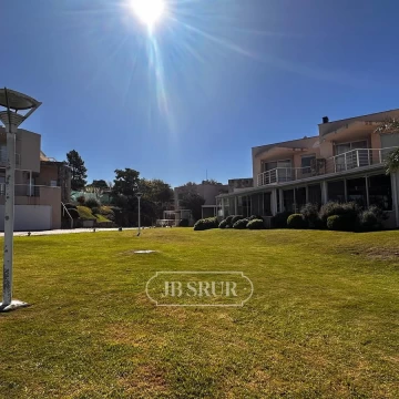 Casa en venta Carlos Paz s/ LAGO San Roque