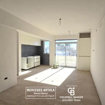 DEPARTAMENTO EN VENTA 1 y/o 2 Dormitorios, terrazas, cocheras, calle 56 entre 30 y 31