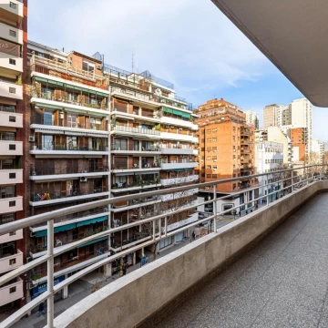 Luminoso Departamento 4 ambientes 