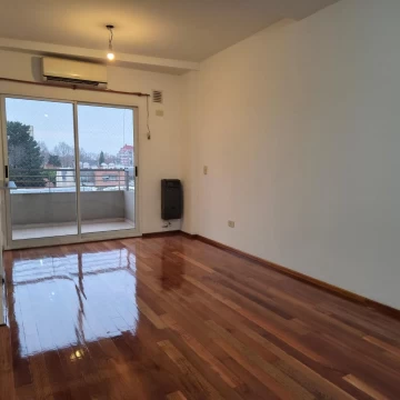 Excelente 2 ambientes al frente // Villa Urquiza