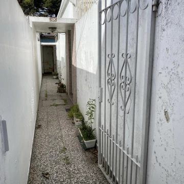 1786541048.jpg