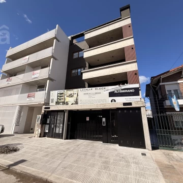 Departamento dos ambientes en Venta en Villa Ballester - Calidad