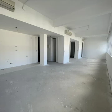 Loft de 2 Ambientes con Cochera de Auto y Moto – Distrito Quartier