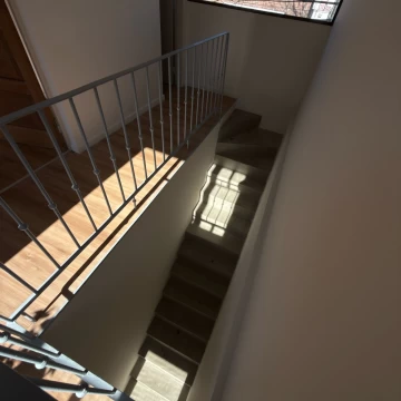 1786547857.jpg