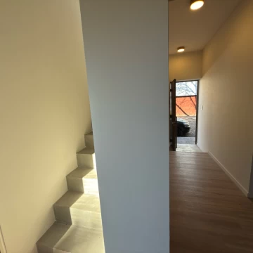 1786547876.jpg