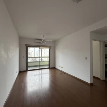 ALQUILER DEPARTAMENTO 2 AMBIENTES EN BOEDO !! SUPER LUMINOSO CON BALCON