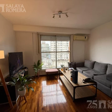 Departamento en venta  2 ambientes Olivos - piso alto -