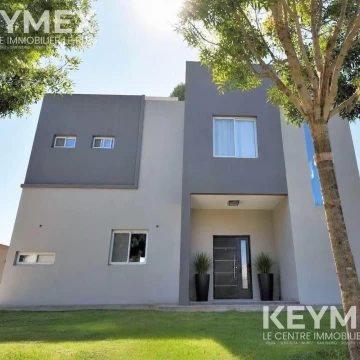Venta Casa 4 Dormitorios Lote Interno Barrio Santo Tomas - Pilar